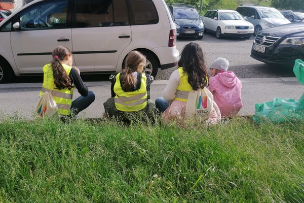 Hui statt Pfui - Flurreinigungsaktion Otto-Loewi-Straße